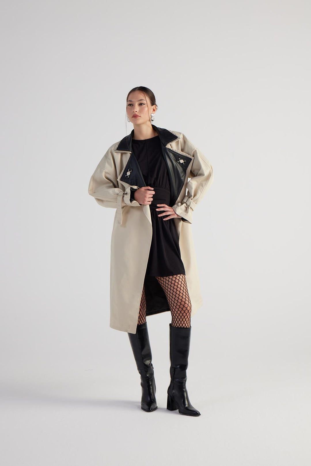 HLLY Women Cloak Trenchcoat Beige - Oak Park