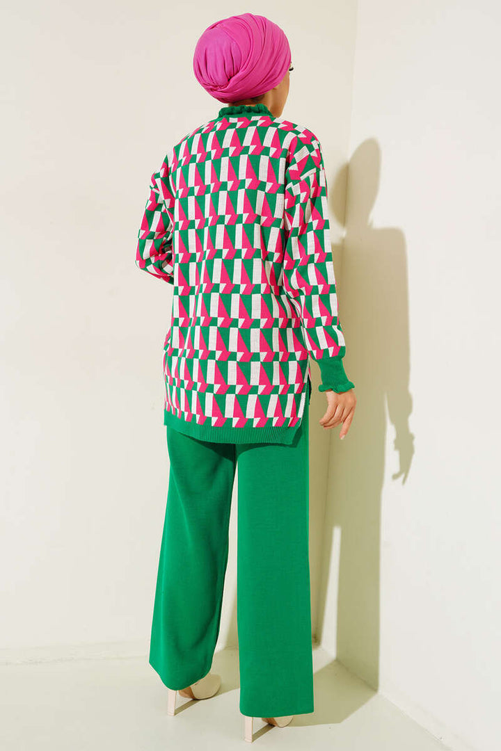 BNG Women Green Frilled Patterned Turtleneck Sweater - Clermont