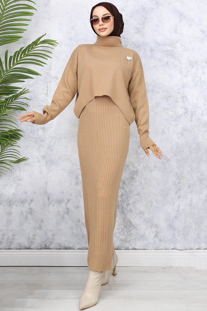 BNG Women Fisherman Collar Brooch Detailed Cardigan Knit Set Mink - Monreale