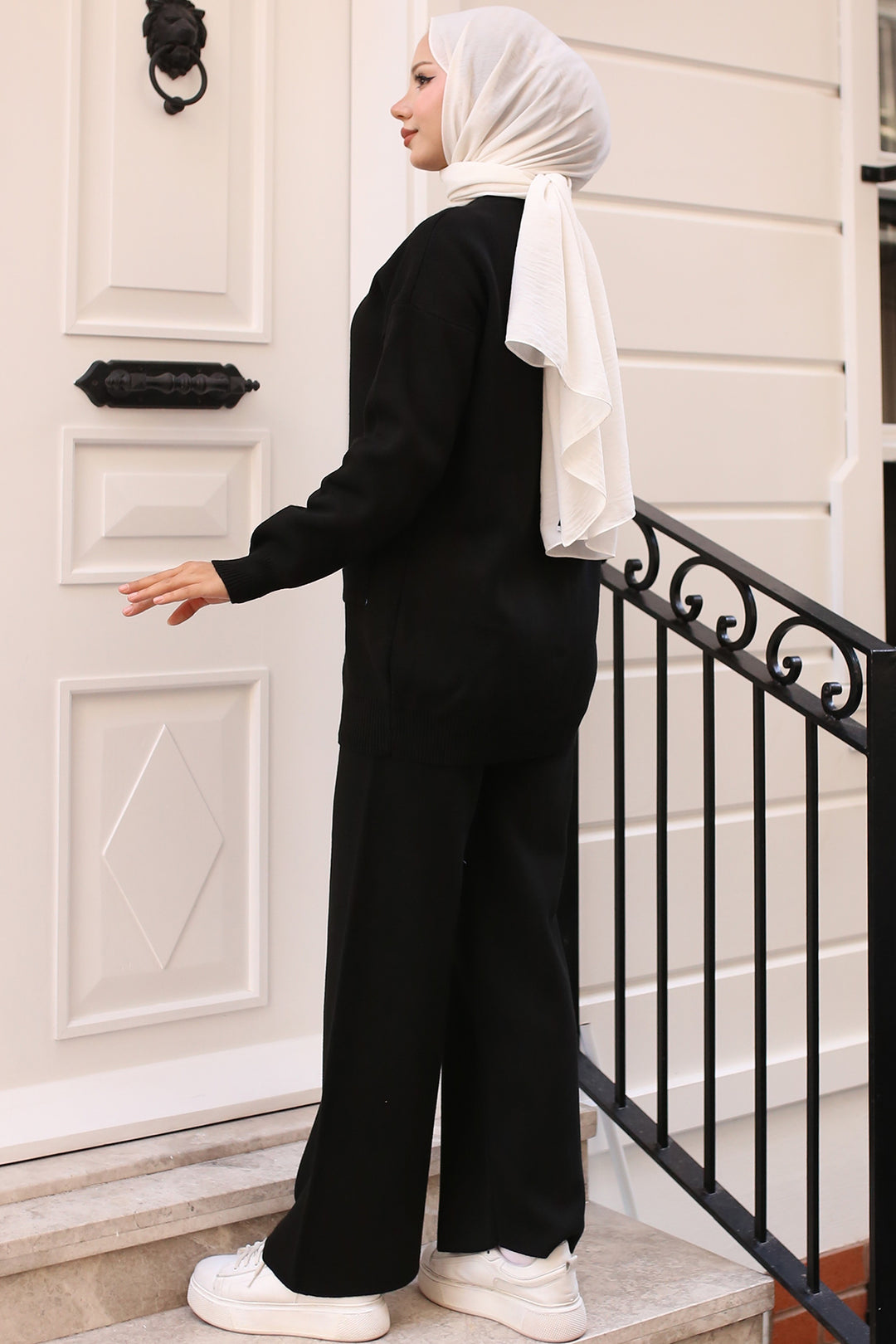 BNG Women Pocket Stone Detailed Knit Set Black - Longview