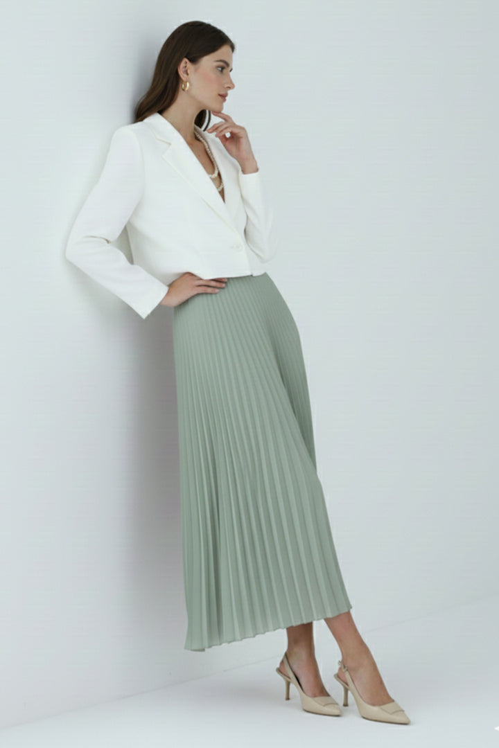 BNG Women Skirt with Pleats 4560 Green Apple - Reynoldsburg