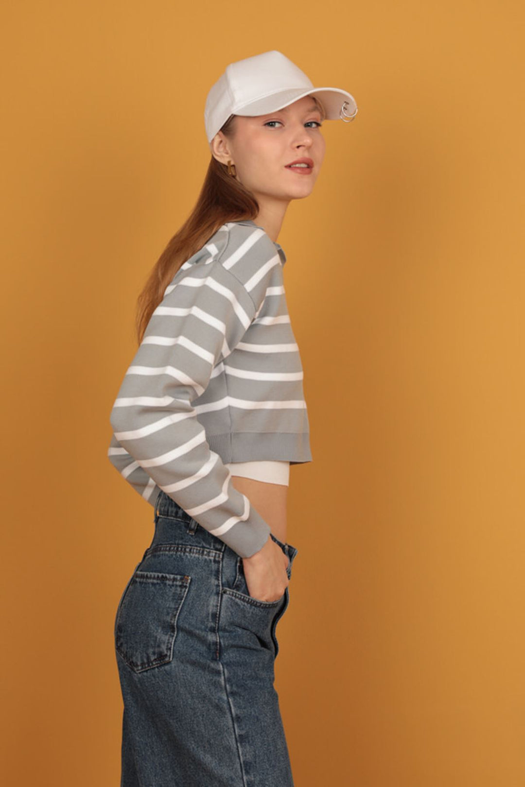 KKT Shirt Collar Knitwear Striped Crop-Grey - Placentia