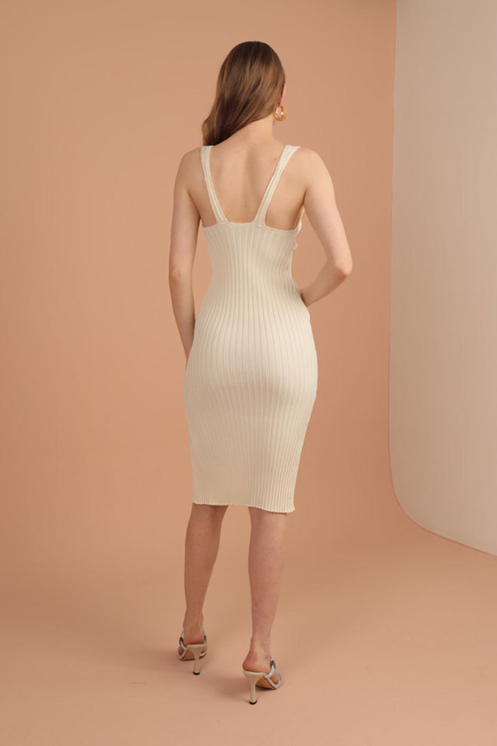 فستان KKT Knitwear سميك برقبة على شكل حرف V للنساء - بيج فاتح - بايون