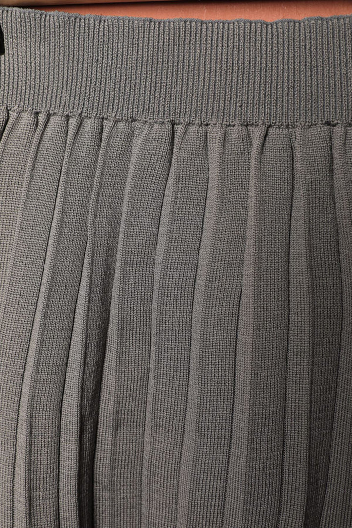 KKT Knitwear Women's Pleated Skirt-Anthracite  - Warren