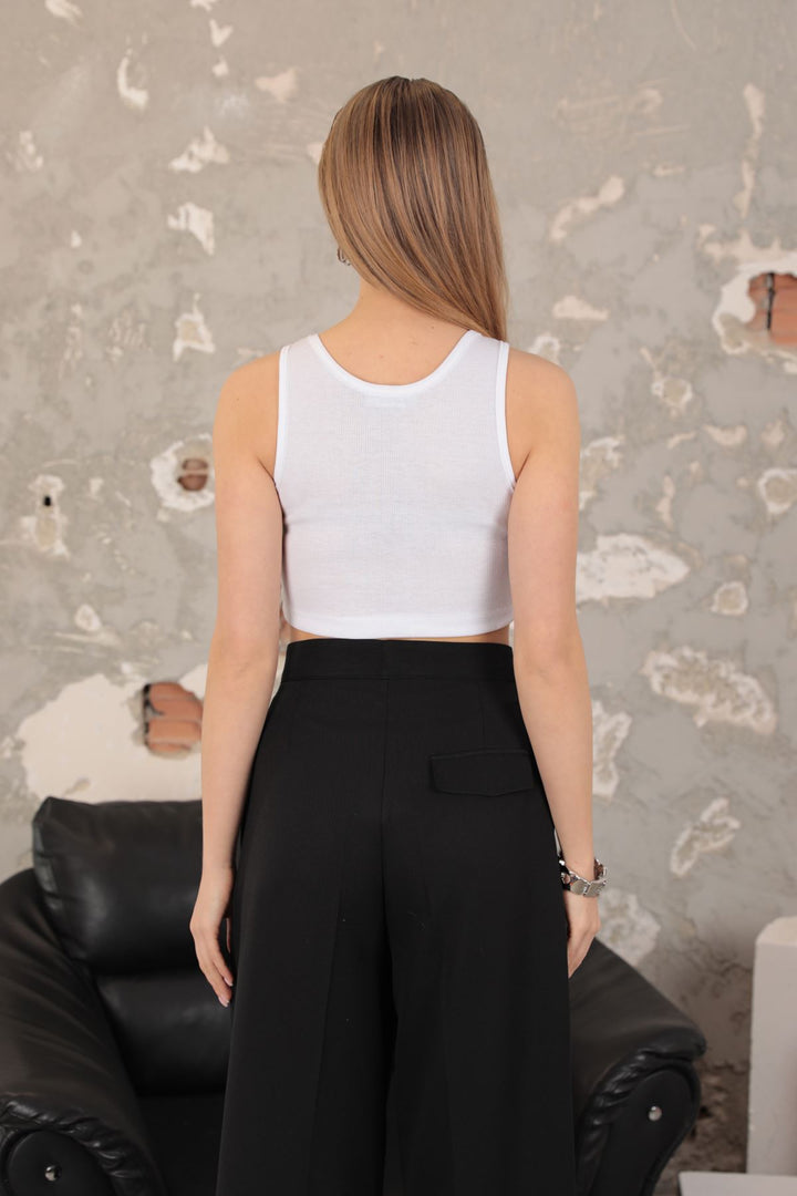 بلوزة نسائية من KKT مصنوعة من قماش Camisole بدون أكمام ورقبة رسن - إكرو - Lakeshore