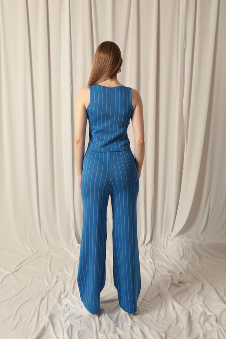 KKT Indigo Women's Suit with Knitted Fabric Vest - Onteniente