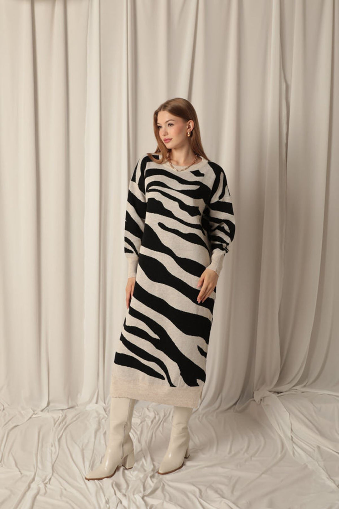 KKT Knitwear Fabric Women's Maxi Beige Dress - ’s-Hertogenbosch