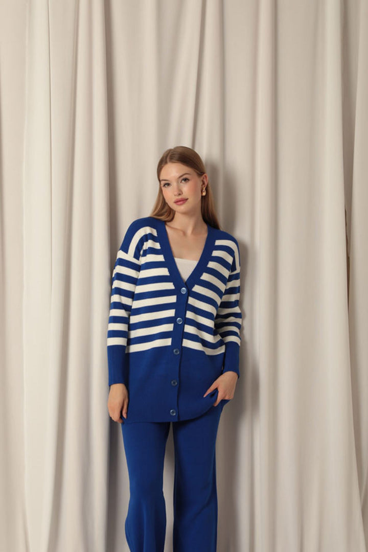 KKT Knitwear Fabric Striped Women's Cardigan Saxe Set - Hemet