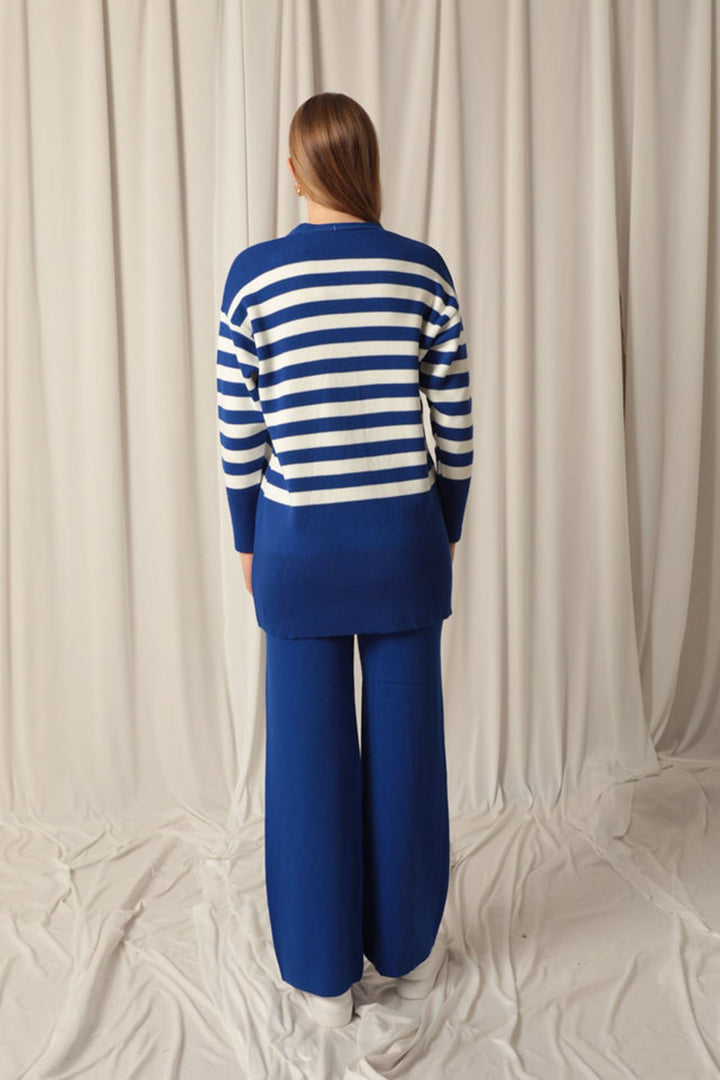 KKT Knitwear Fabric Striped Women's Cardigan Saxe Set - Hemet