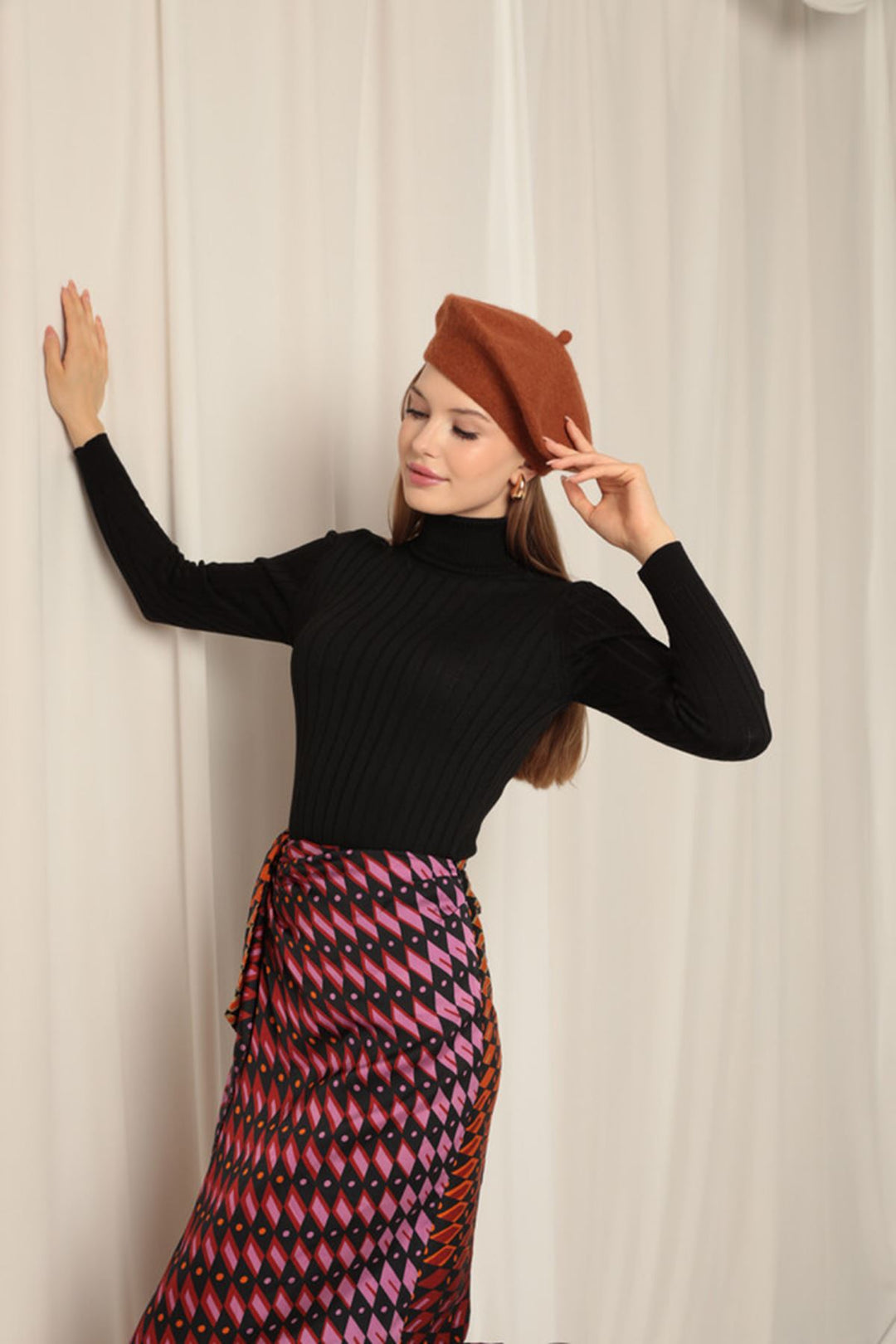KKT Knitted Fabric Turtleneck Women's Black Blouse - Moers
