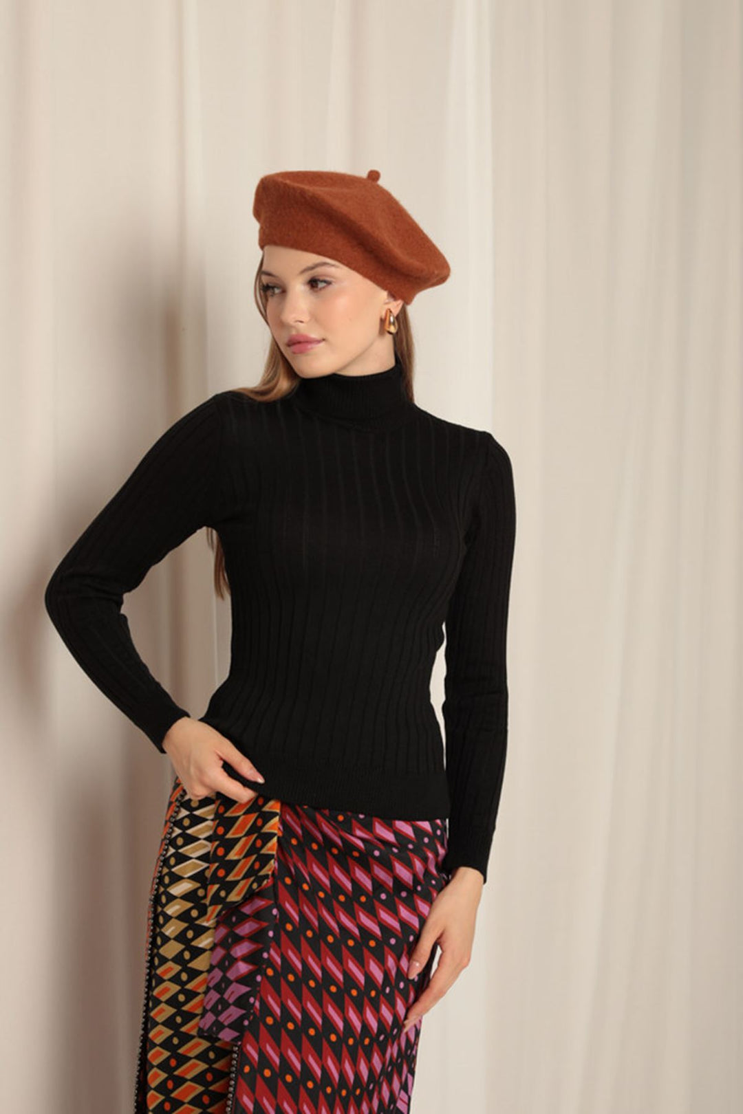 KKT Knitted Fabric Turtleneck Women's Black Blouse - Moers