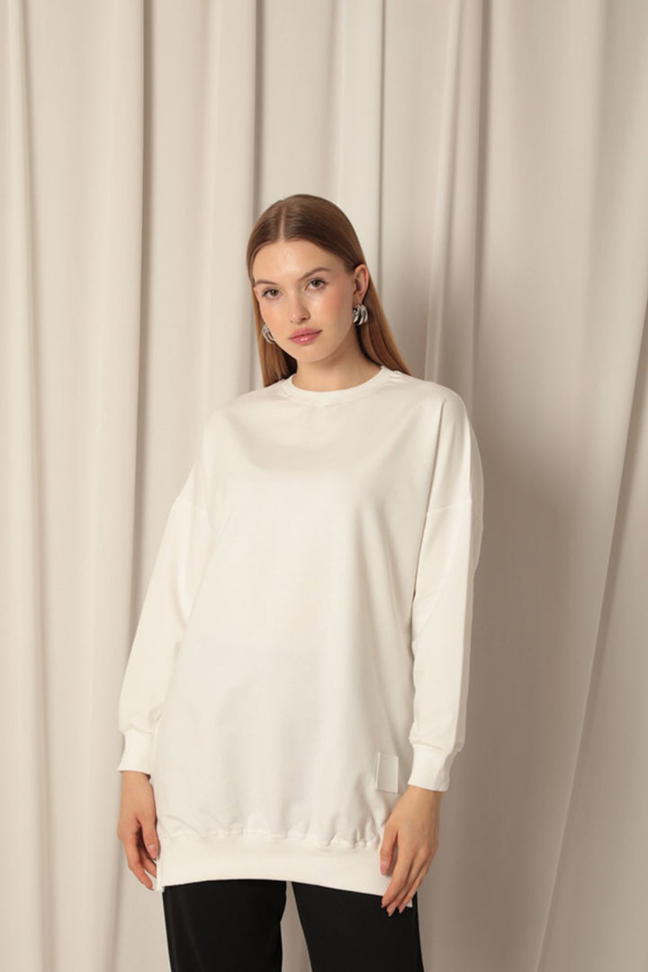 KKT Double Yarn Fabric Embroidered Women's Ecru Tunic Sweater - Tecámac