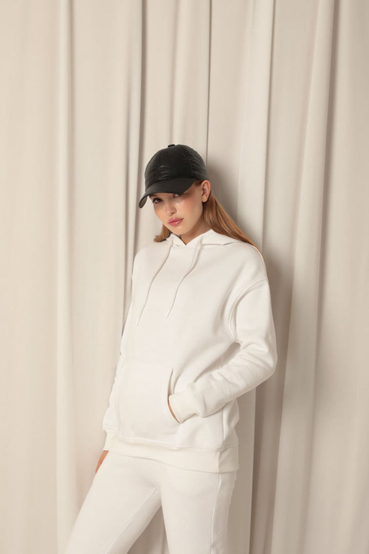 KKT Three Yarn Fabric Kangaroo Pocket Hooded Women's Ecru Sweat - Collado-Villalba