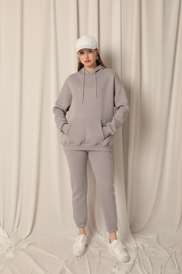 KKT Three Yarn Fabric Kangaroo Pocket Hooded Women's Gray Sweat - Neubrandenburg