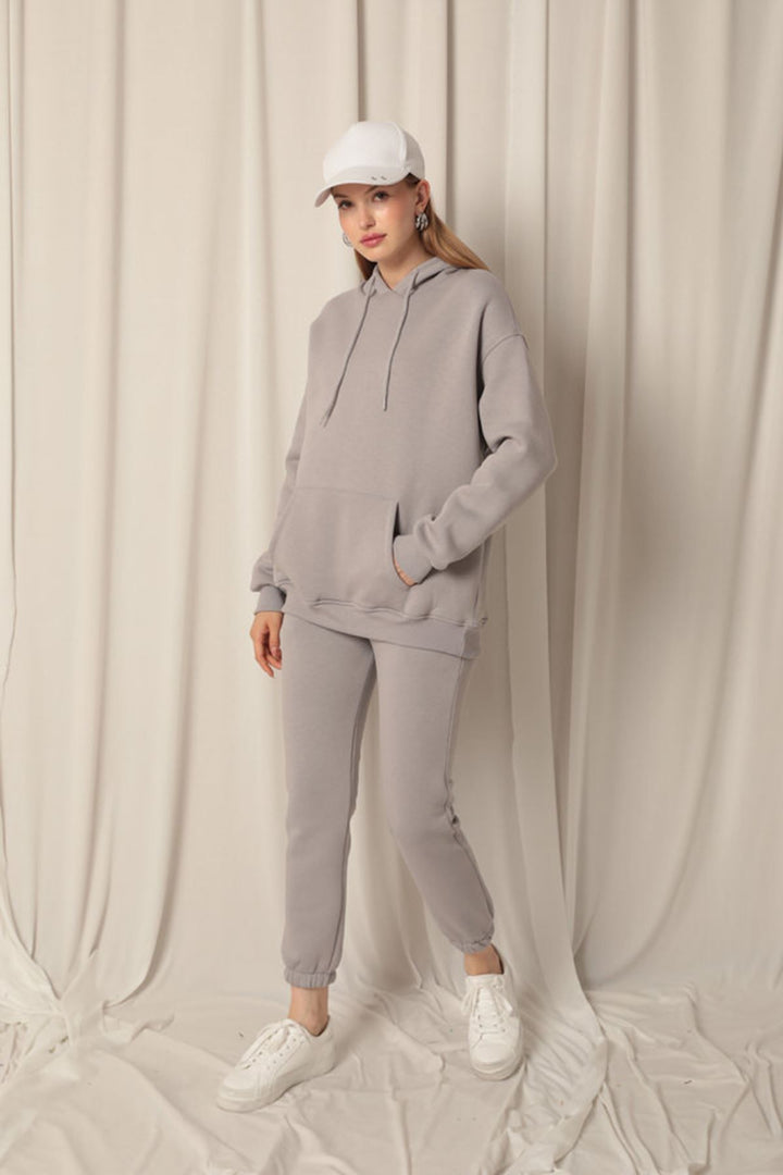 KKT Three Yarn Fabric Kangaroo Pocket Hooded Women's Gray Sweat - Neubrandenburg