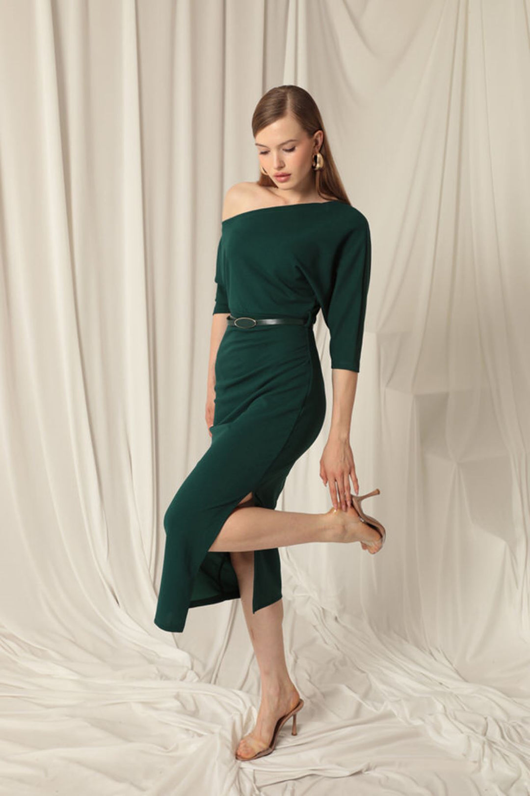 KKT Atlas Crepe Fabric Buttoned Sleeves Emerald Green Dress - Ontario