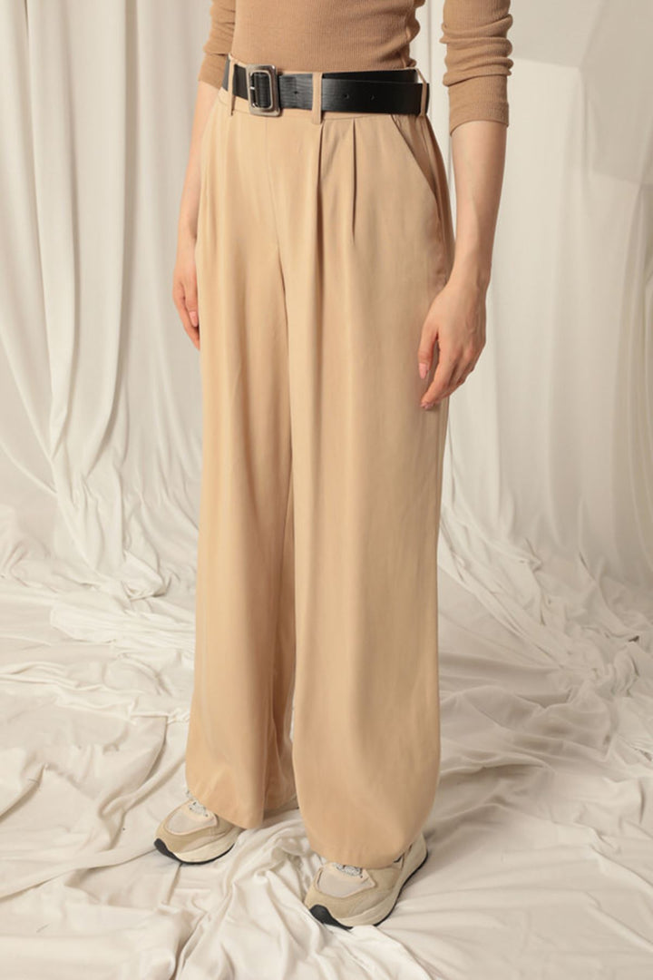 KKT Tencel Fabric Women's Woven Beige Trousers - Jerez de García Salinas