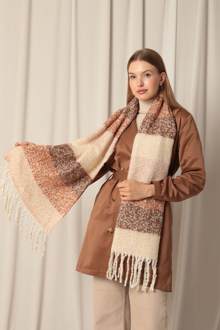 KKT Yumoş Boucle Women's Coffee Shawl - Rochester