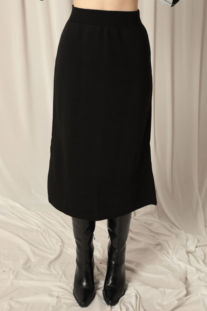 KKT Knitwear Fabric Women's Black/Ecru Suit - Caen