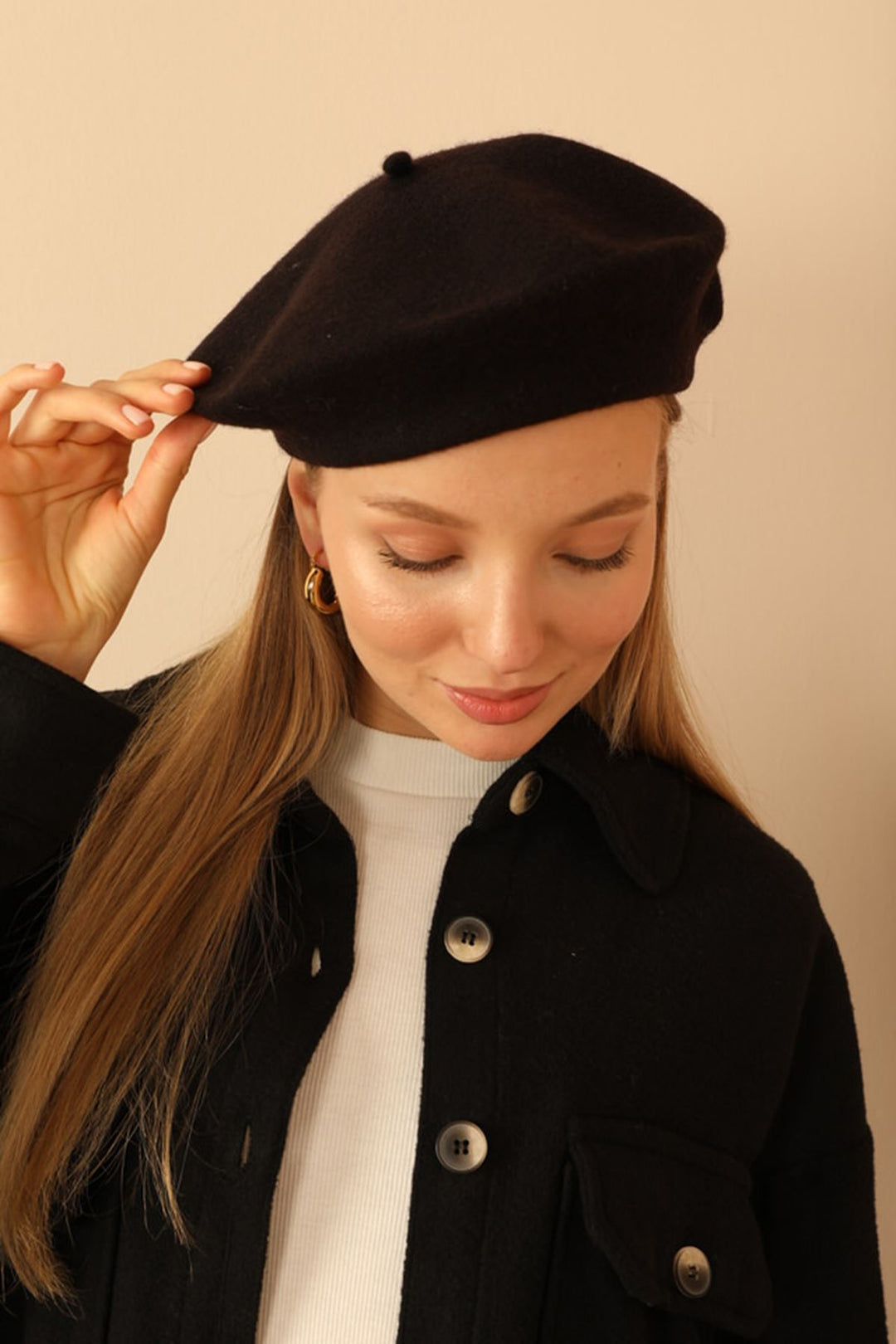 KKT Woolen Women Painter Black Beret - Cheektowaga