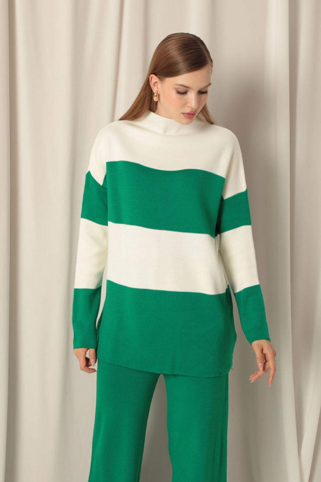 KKT Knitwear Fabric Women's Green Suit - Horsham