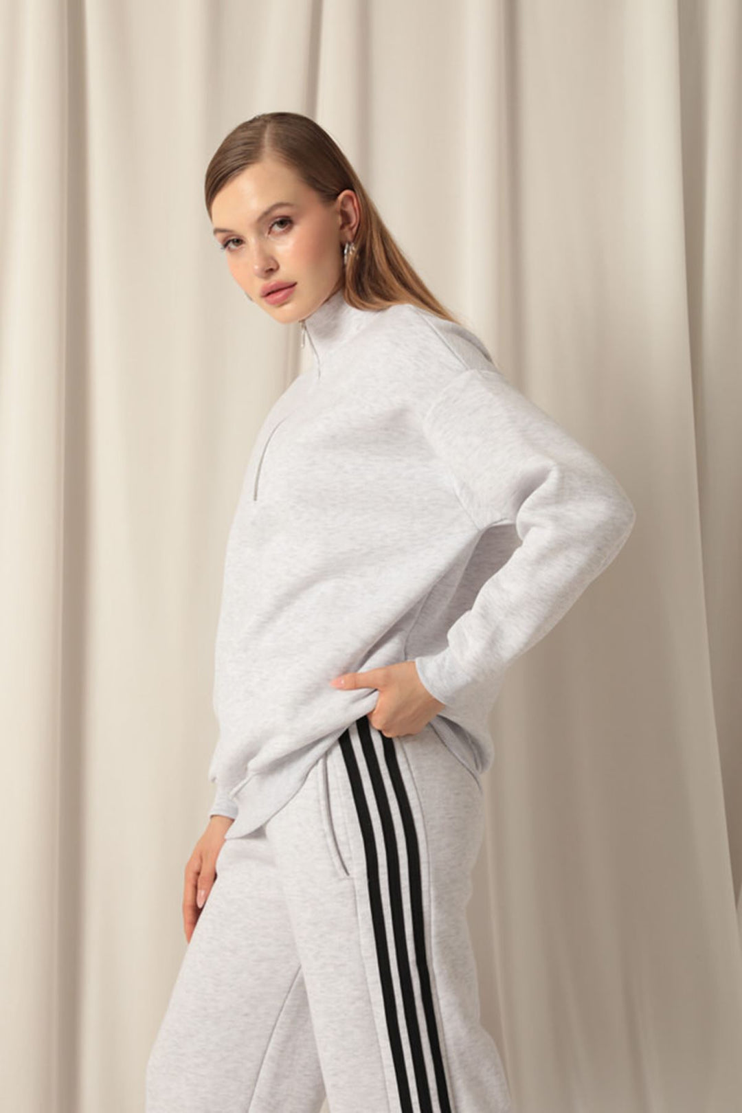 KKT Half Zipper Women's Light Gray Sweat - Roy