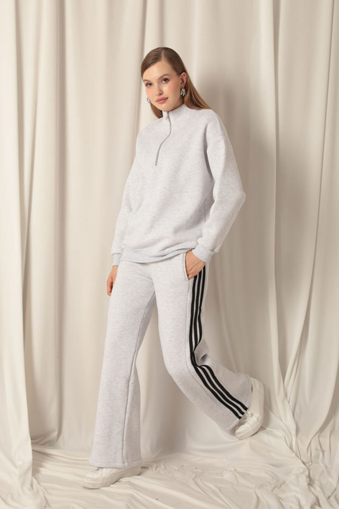 KKT Half Zipper Women's Light Gray Sweat - Roy