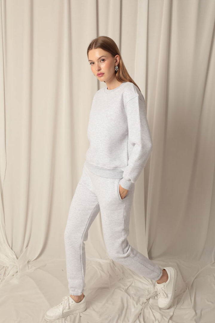 KKT Three Thread Fabric Zero Collar Women's Gray Sweat - Santa Lucía del Camino