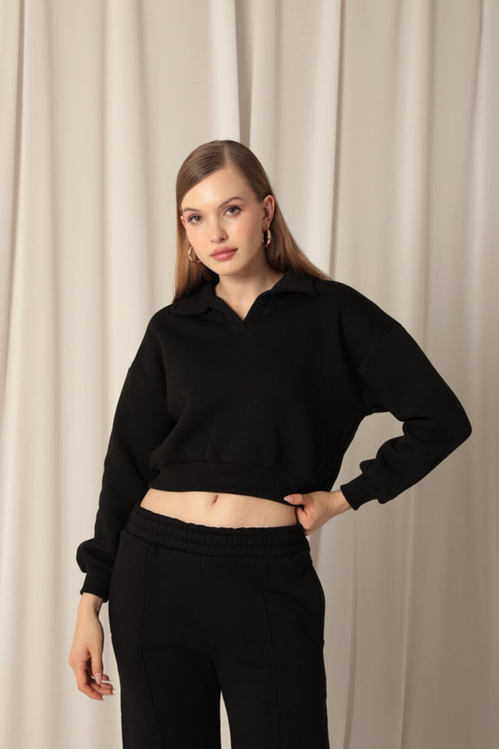 KKT Three Thread Short Women Black Sweater - Lucan
