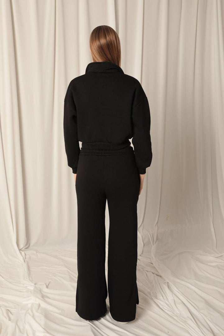KKT Three Thread Short Women Black Sweater - Lucan