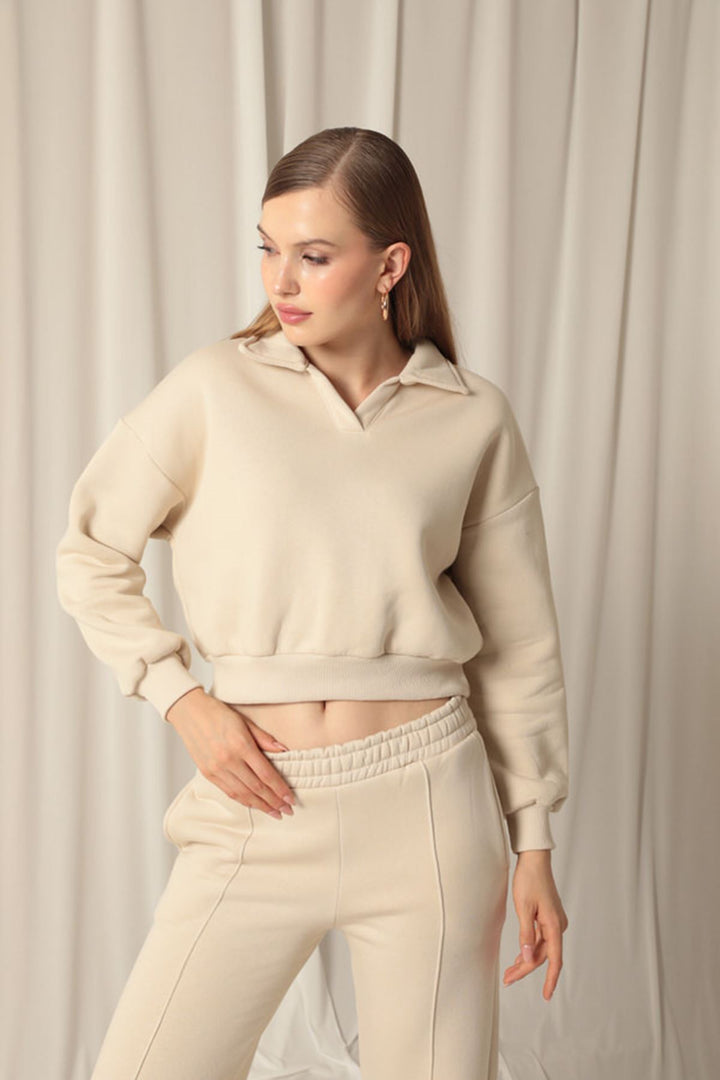 KKT Short Women's Beige Sweater - Aguadilla