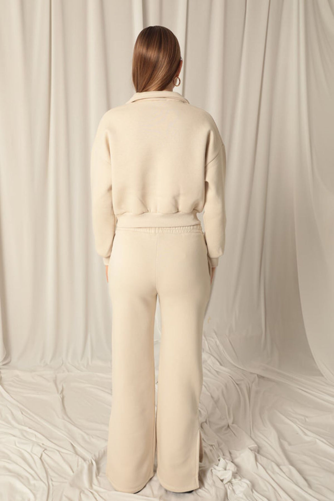 KKT Short Women's Beige Sweater - Aguadilla