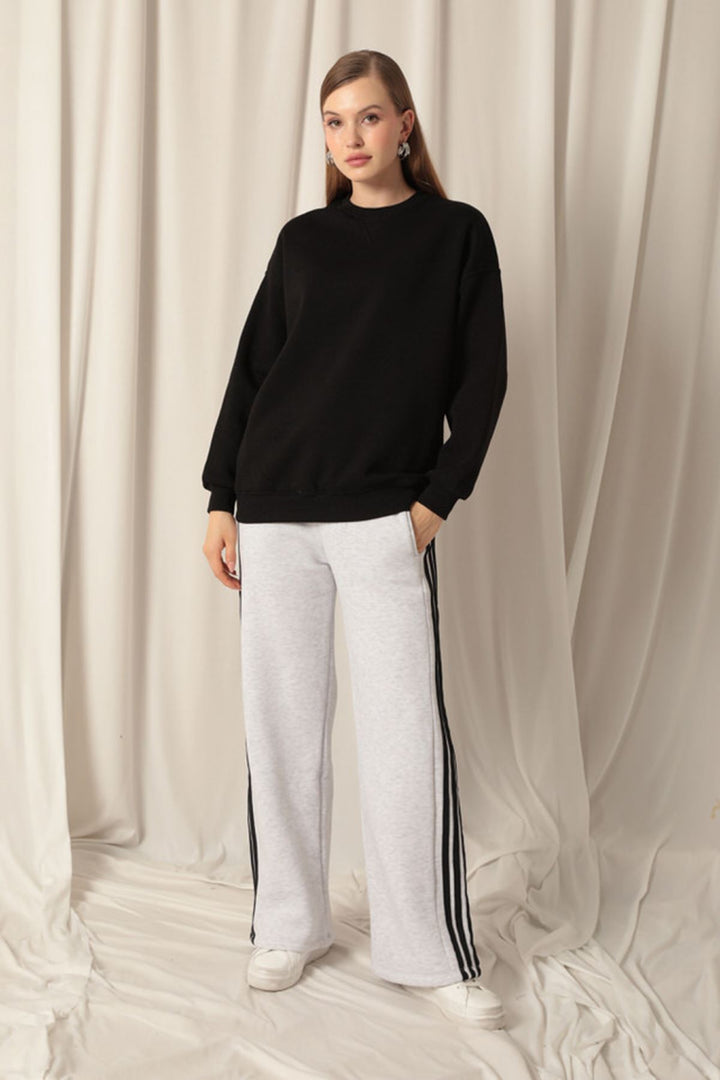 KKT Zero Collar Women's Black Sweater - Bucha