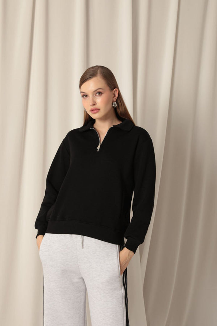 KKT Three Yarn Baby Collar Women's Black Sweater - Tomar