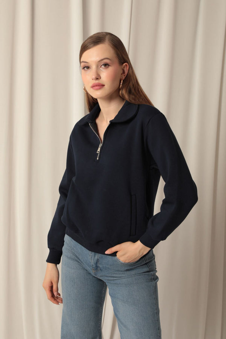 KKT Three Yarn Women's Baby Collar Navy Blue Sweater - Joliet