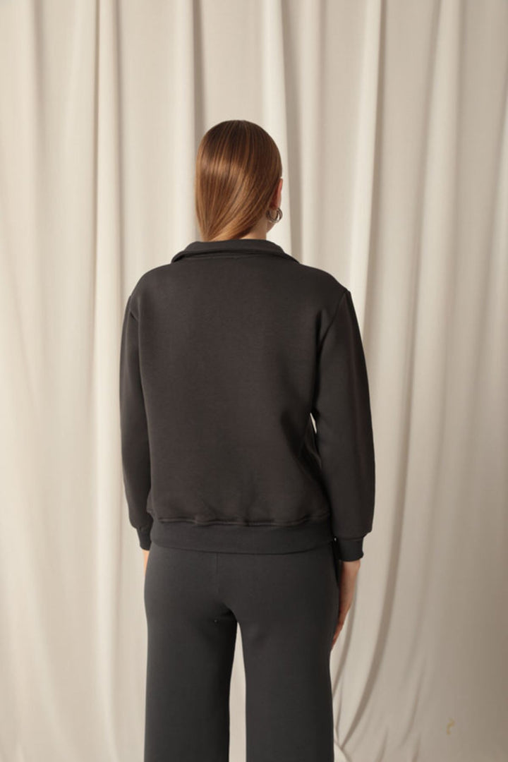 KKT Three Yarn Baby Collar Women's Anthracite Sweater - Colima