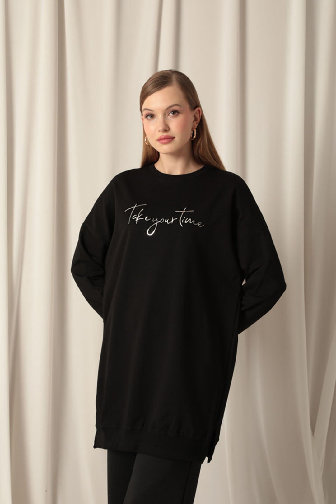 KKT Two Thread Fabric Printed Women's Black Sweat - Poole