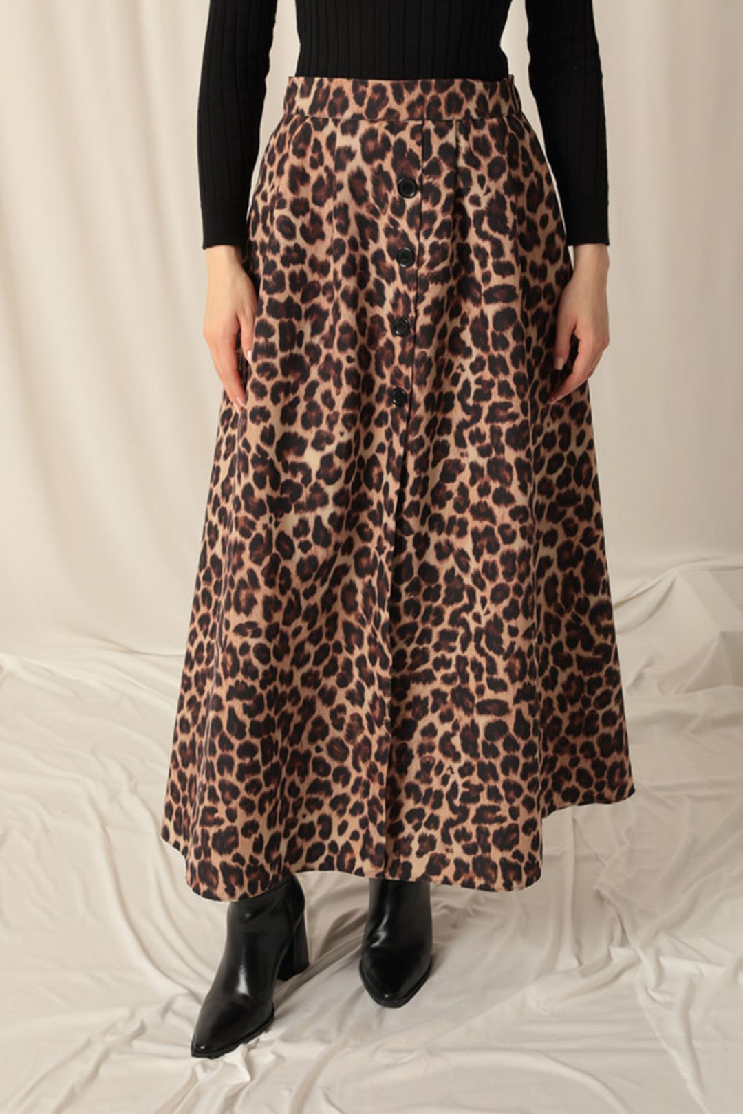 KKT Torino Fabric Leopard Pattern Women's Coffee Skirt Suit - Sparks