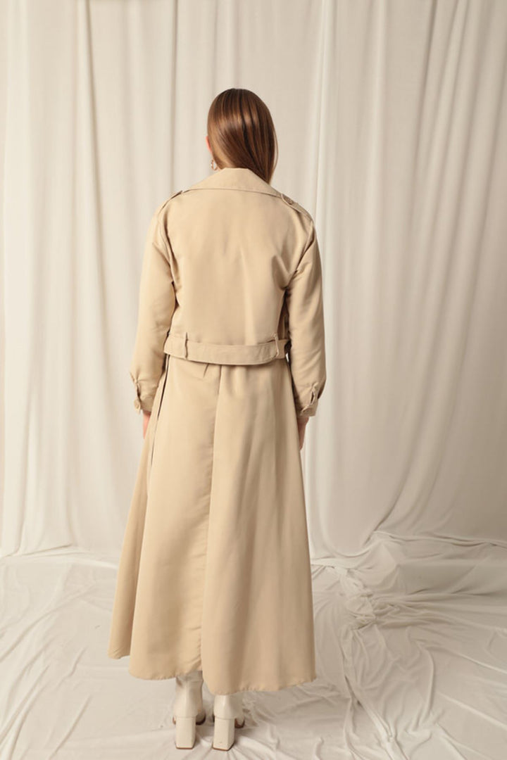 KKT Torino Fabric Women's Beige Skirt Suit - Chesapeake