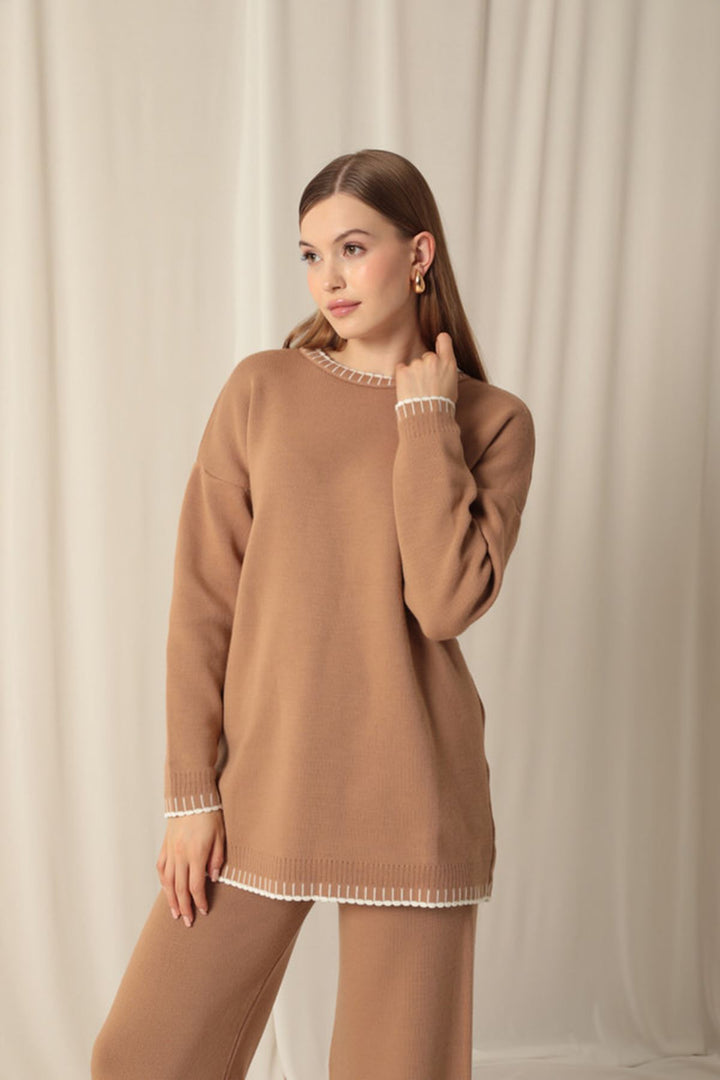 KKT Knitwear Fabric Women's Camel Suit - Kamen