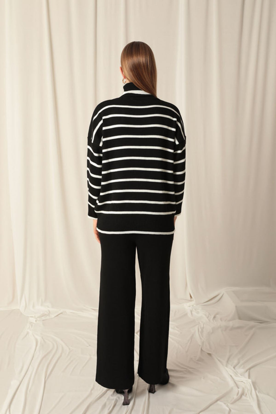 KKT Knitwear Fabric Women's Black Suit - Saint-Brieuc
