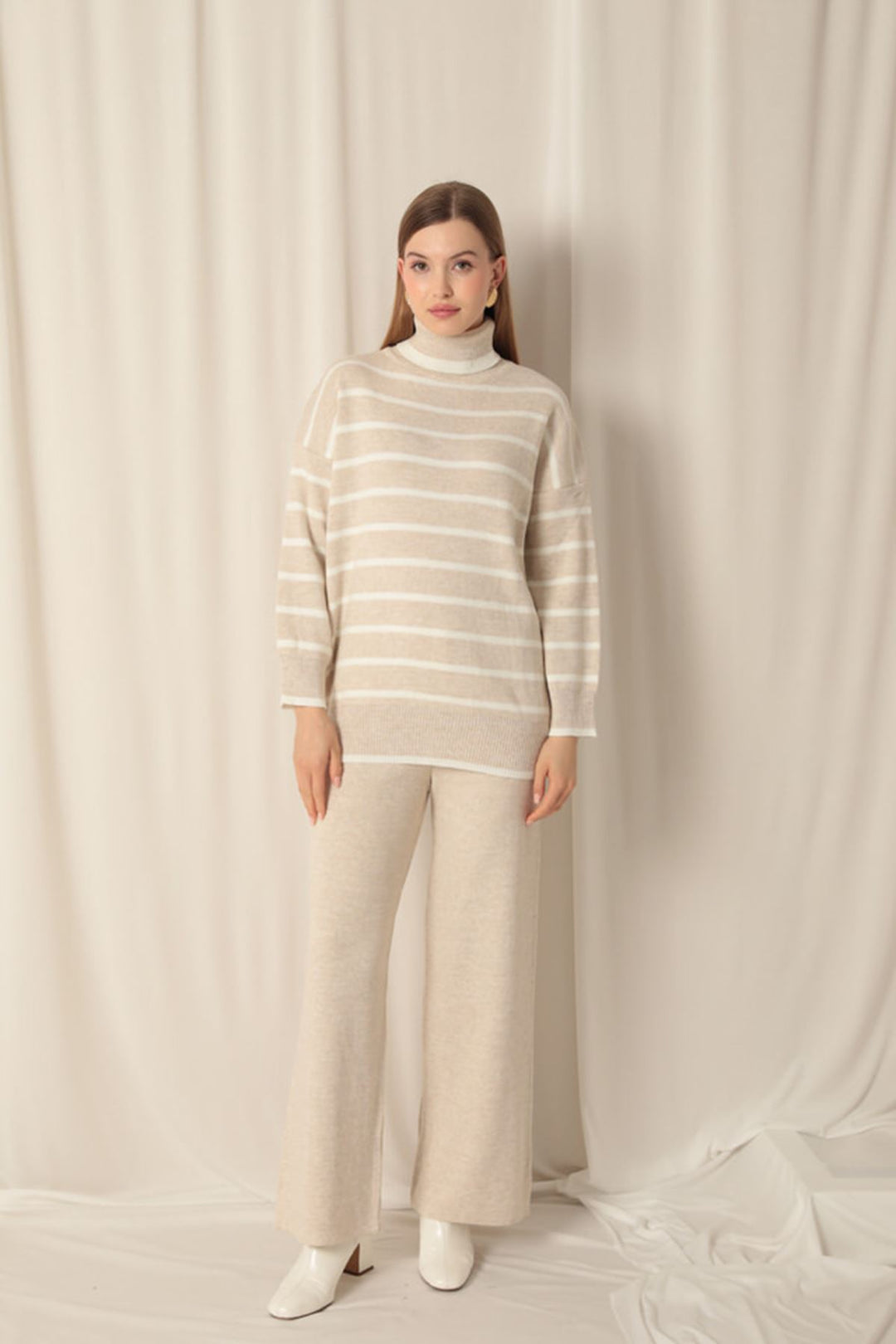 KKT Knitwear Fabric Women's Stone Set - Fürstenfeldbruck