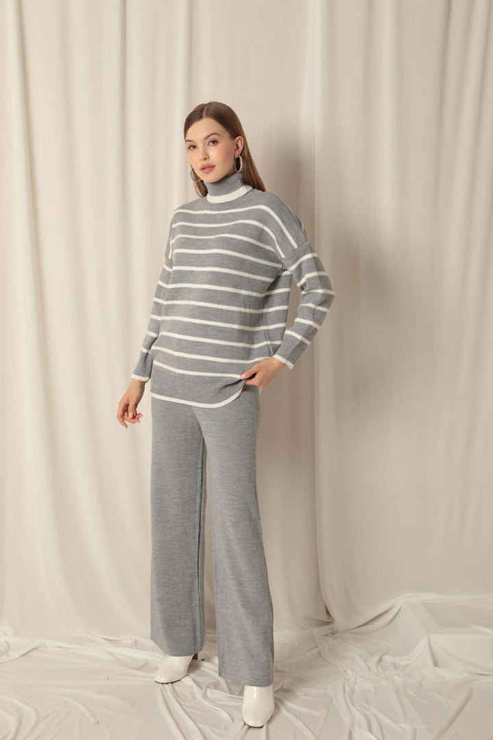 KKT Knitwear Fabric Women's Gray Suit - St. Petersburg
