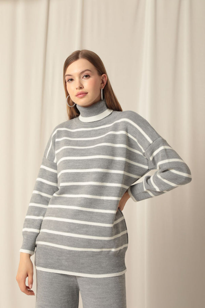 KKT Knitwear Fabric Women's Gray Suit - St. Petersburg