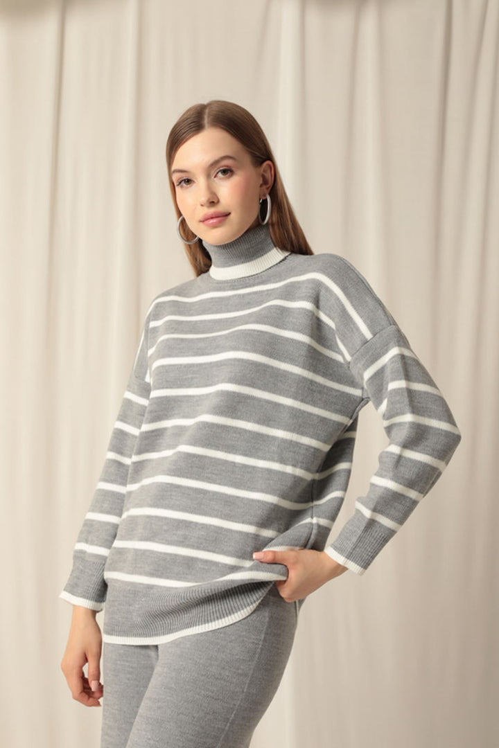 KKT Knitwear Fabric Women's Gray Suit - St. Petersburg