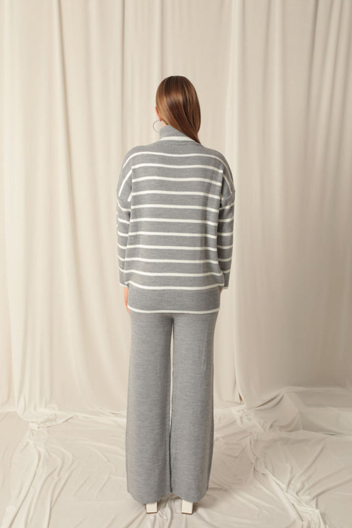 KKT Knitwear Fabric Women's Gray Suit - St. Petersburg