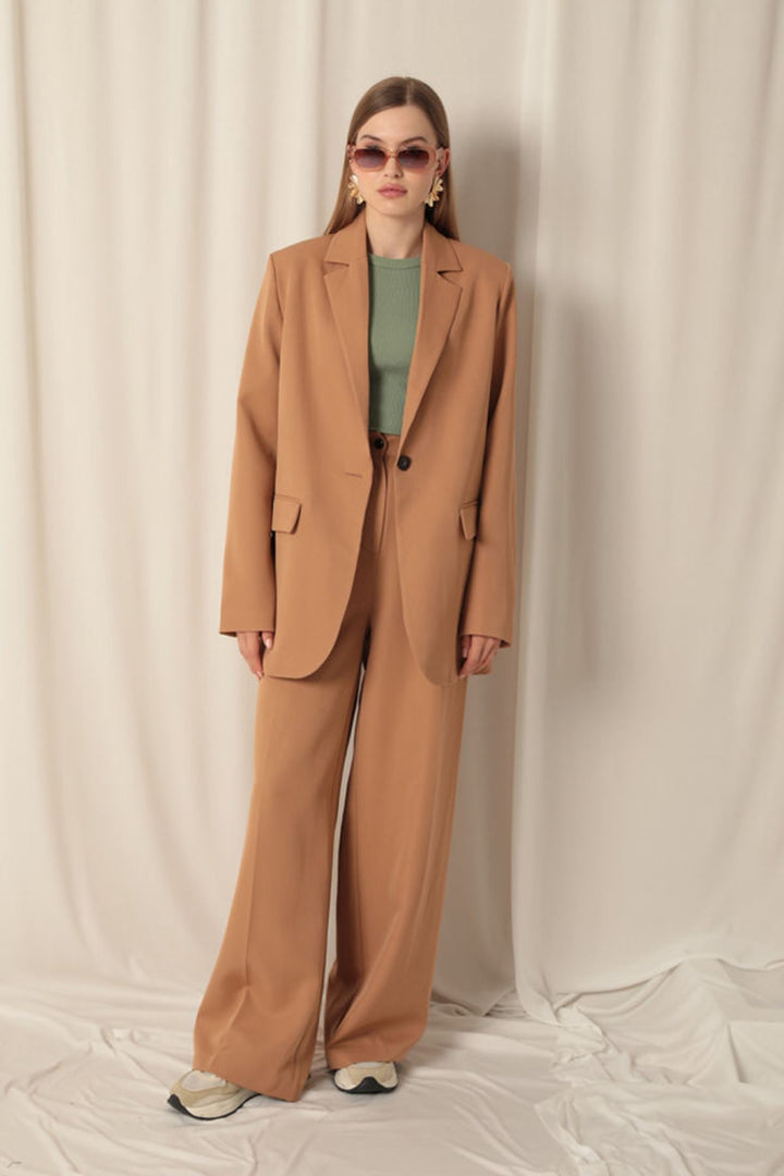 KKT Atlas Fabric Oversize Women's Tan Jacket - Longview