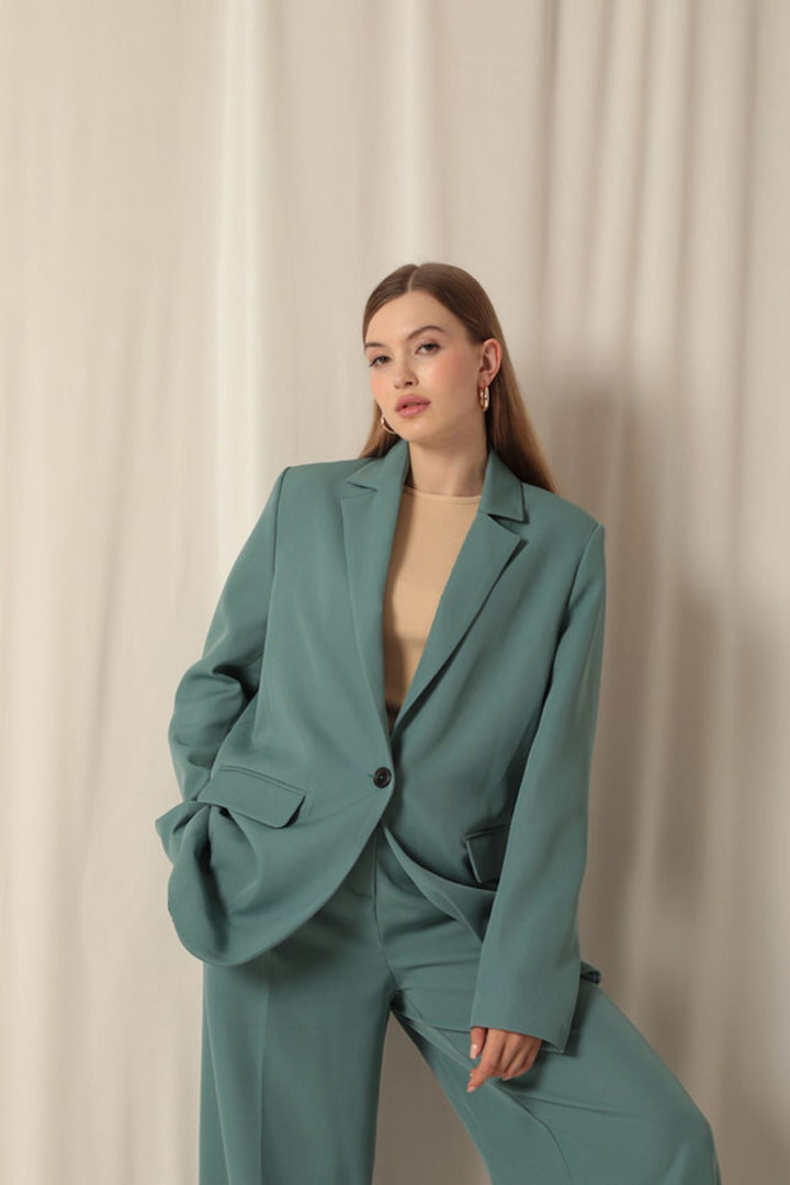 KKT Atlas Fabric Women's Oversize Green Jacket - Zacatelco
