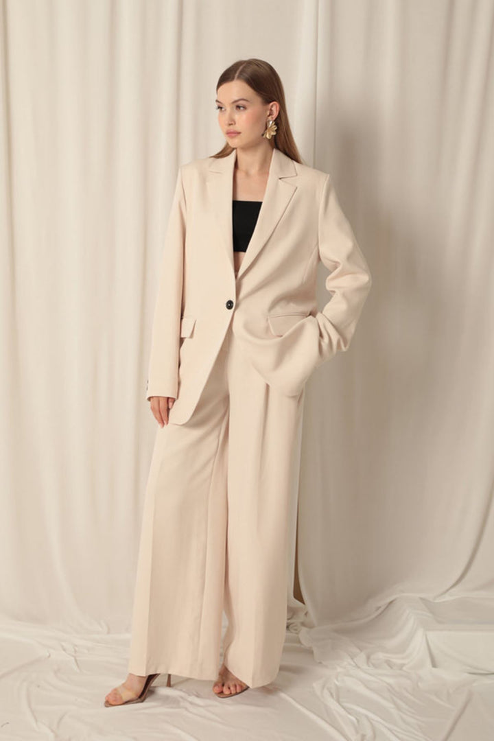 KKT Atlas Fabric Oversize Women's Beige Jacket - Germering
