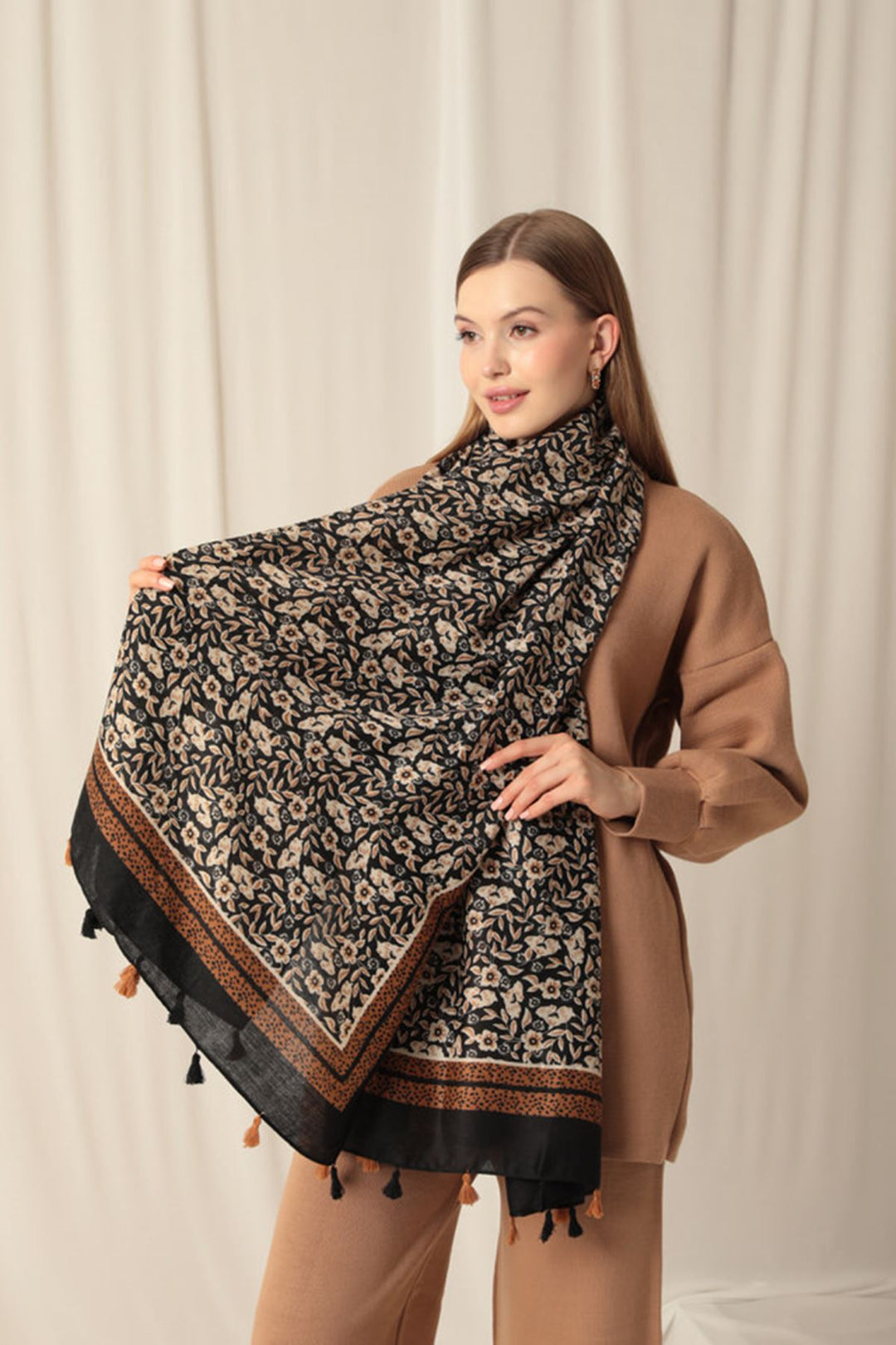 KKT Tasseled Leaf Patterned Women's Black Shawl - Courbevoic
